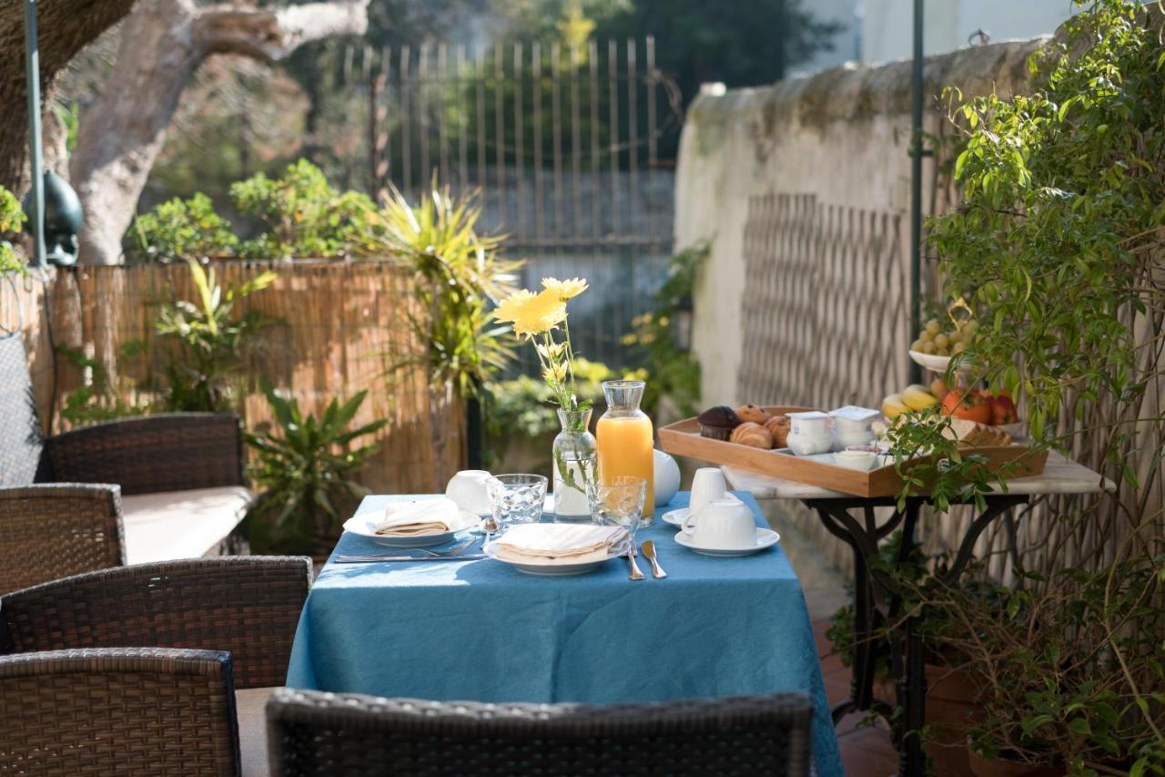 לצ'ה Palazzo Bernardini Suites מראה חיצוני תמונה