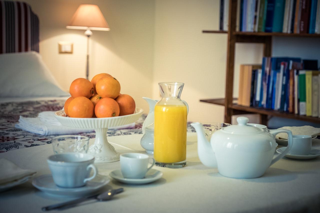לצ'ה Palazzo Bernardini Suites מראה חיצוני תמונה