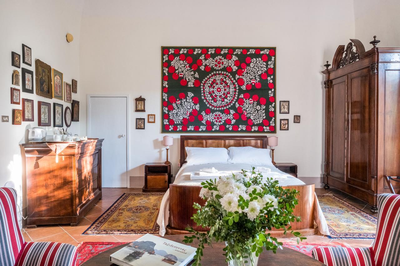 לצ'ה Palazzo Bernardini Suites מראה חיצוני תמונה