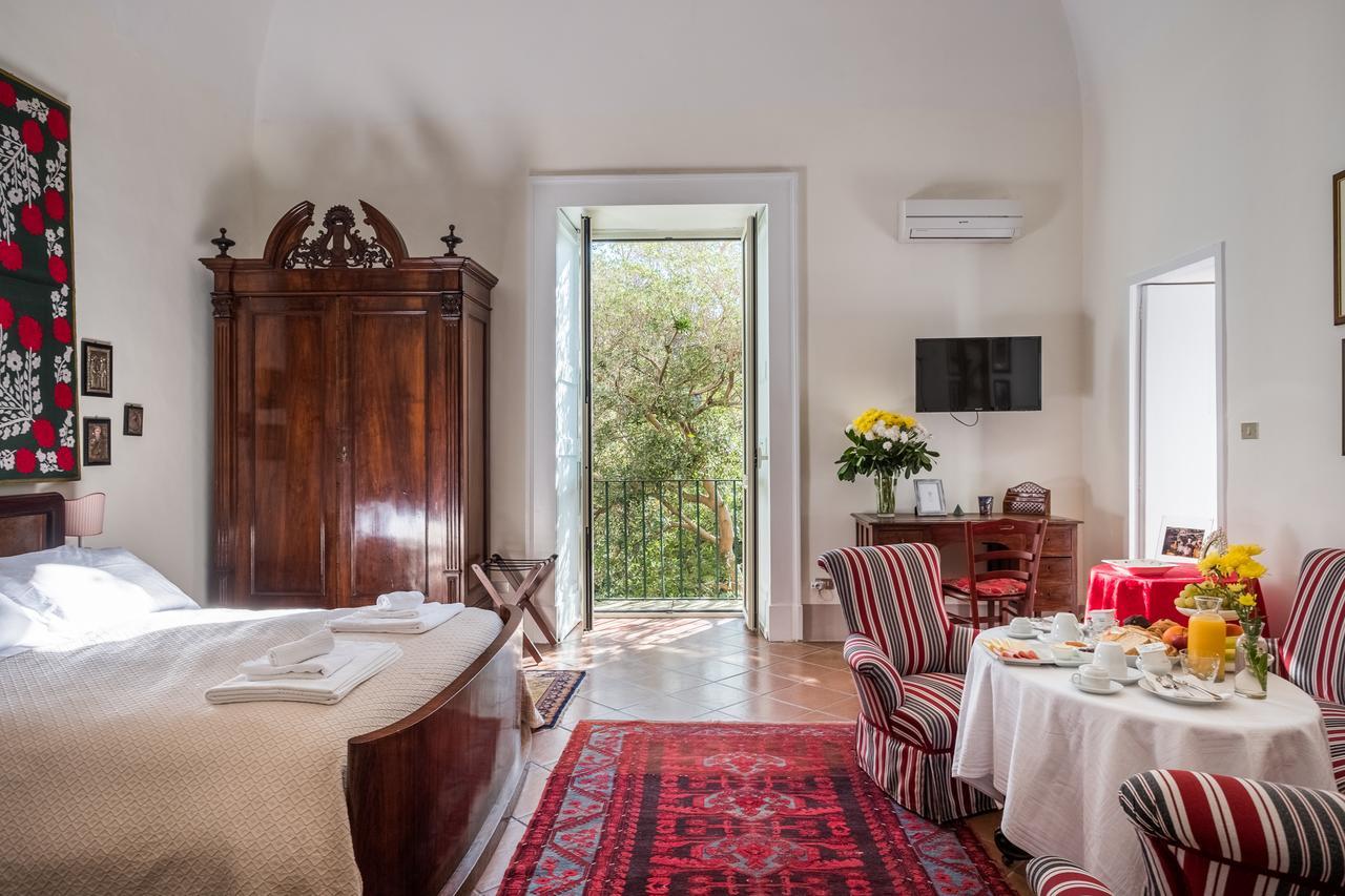 לצ'ה Palazzo Bernardini Suites מראה חיצוני תמונה